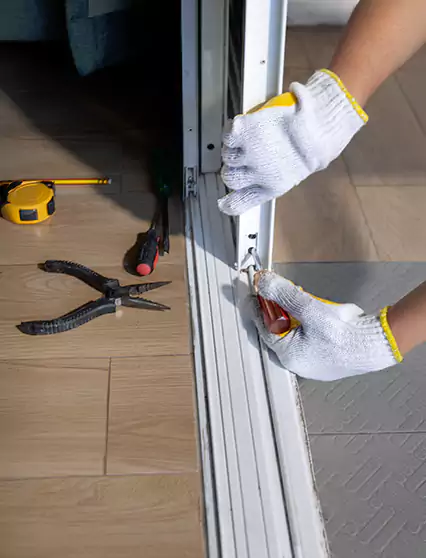 Professional Sliding Door Rollers Repair Services in Fort Lauderdale, FL